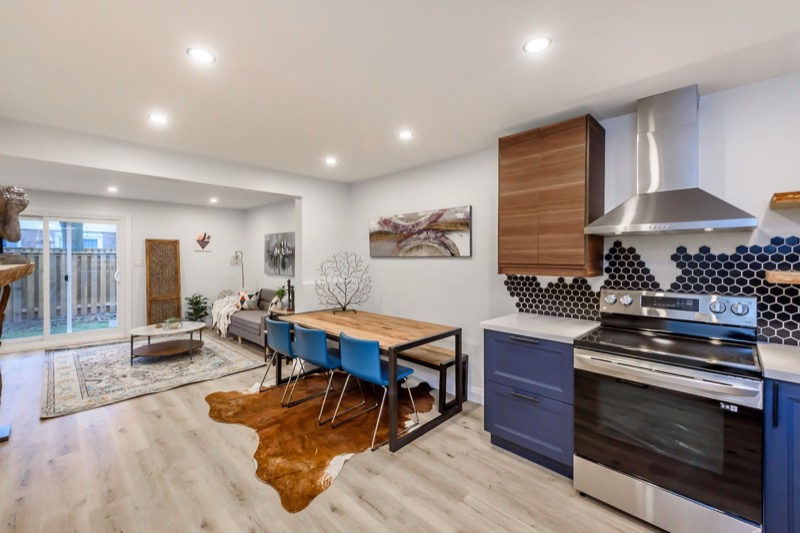 Kitchen renovation with custom cabinetry